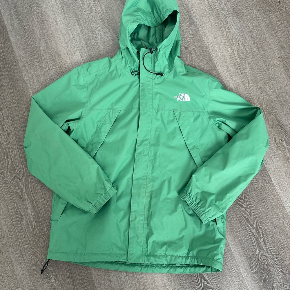 The North Face Men's Green Antora Jacket